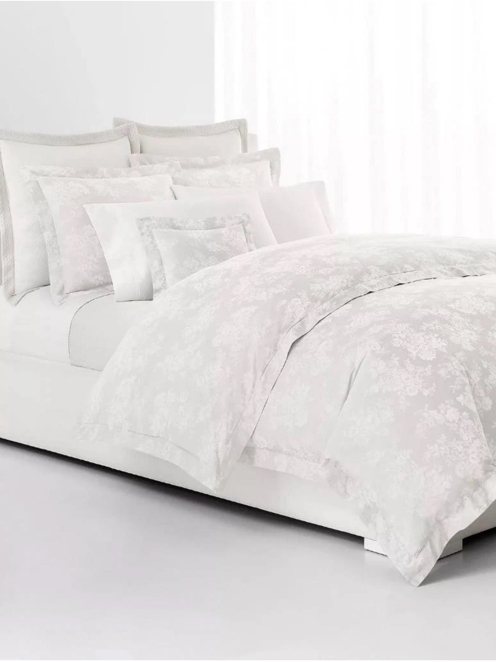 Lauren Ralph Lauren MYA White King Duvet Cover 100% Cotton 108x96 New MSRP $470